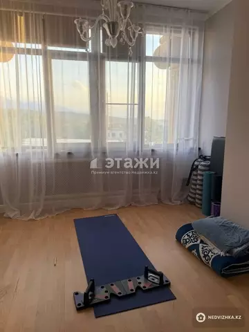 210 м², 4-комнатная квартира, этаж 4 из 5, 210 м², изображение - 4