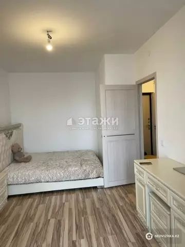 1-комнатная квартира, этаж 12 из 12, 35 м²