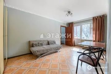 2-комнатная квартира, этаж 2 из 4, 42 м²