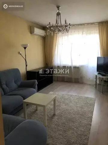 2-комнатная квартира, этаж 2 из 5, 55 м², на длительный срок