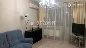 2-комнатная квартира, этаж 2 из 5, 55 м², на длительный срок