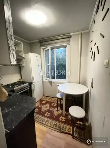 2-комнатная квартира, этаж 3 из 4, 50 м², на длительный срок