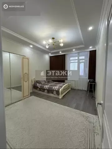 3-комнатная квартира, этаж 9 из 10, 86 м²
