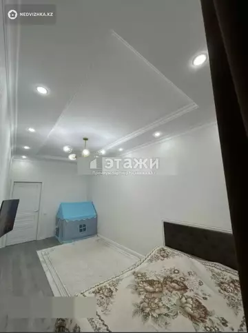 3-комнатная квартира, этаж 9 из 10, 86 м²