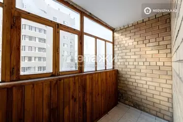 2-комнатная квартира, этаж 3 из 9, 69 м²