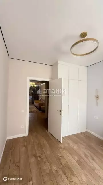 3-комнатная квартира, этаж 5 из 10, 69 м²