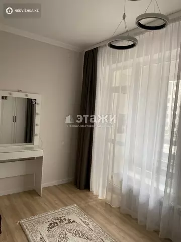 3-комнатная квартира, этаж 3 из 8, 92 м²