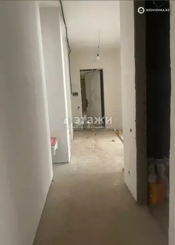 3-комнатная квартира, этаж 3 из 9, 102 м²