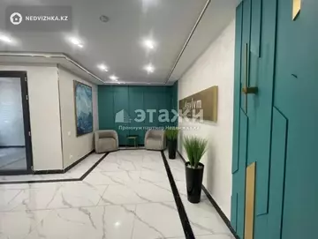3-комнатная квартира, этаж 3 из 9, 102 м²