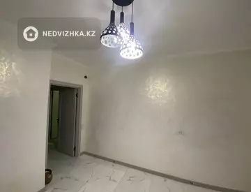 1-комнатная квартира, этаж 1 из 9, 40 м²