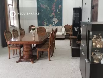 5-комнатный дом, 6 соток, 150 м²