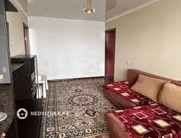 2-комнатная квартира, этаж 8 из 9, 51 м²