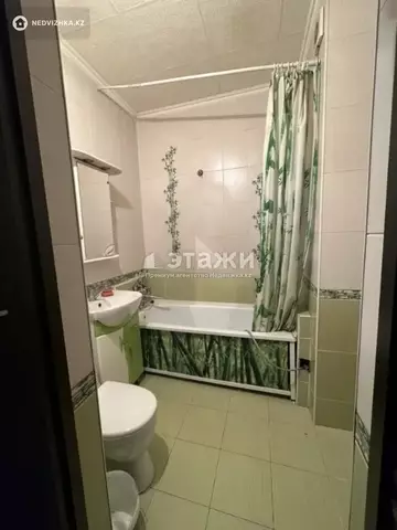 1-комнатная квартира, этаж 4 из 5, 33 м²