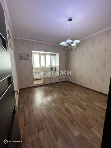 1-комнатная квартира, этаж 4 из 5, 33 м²