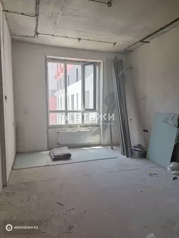 1-комнатная квартира, этаж 7 из 12, 43 м²