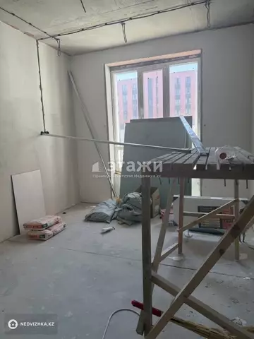 1-комнатная квартира, этаж 7 из 12, 43 м²