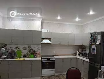 3-комнатная квартира, этаж 7 из 10, 96 м²
