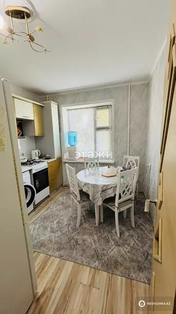 2-комнатная квартира, этаж 3 из 10, 51 м²
