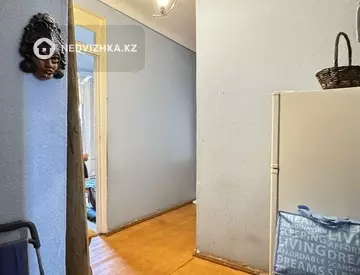 2-комнатная квартира, этаж 2 из 3, 50 м²