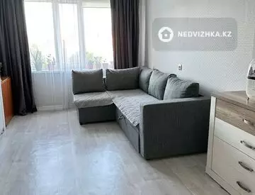 2-комнатная квартира, этаж 4 из 5, 54 м²