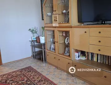 3-комнатная квартира, этаж 6 из 10, 69 м²