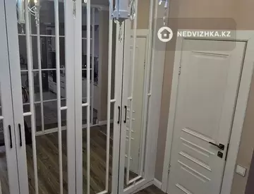3-комнатная квартира, этаж 2 из 10, 79 м²