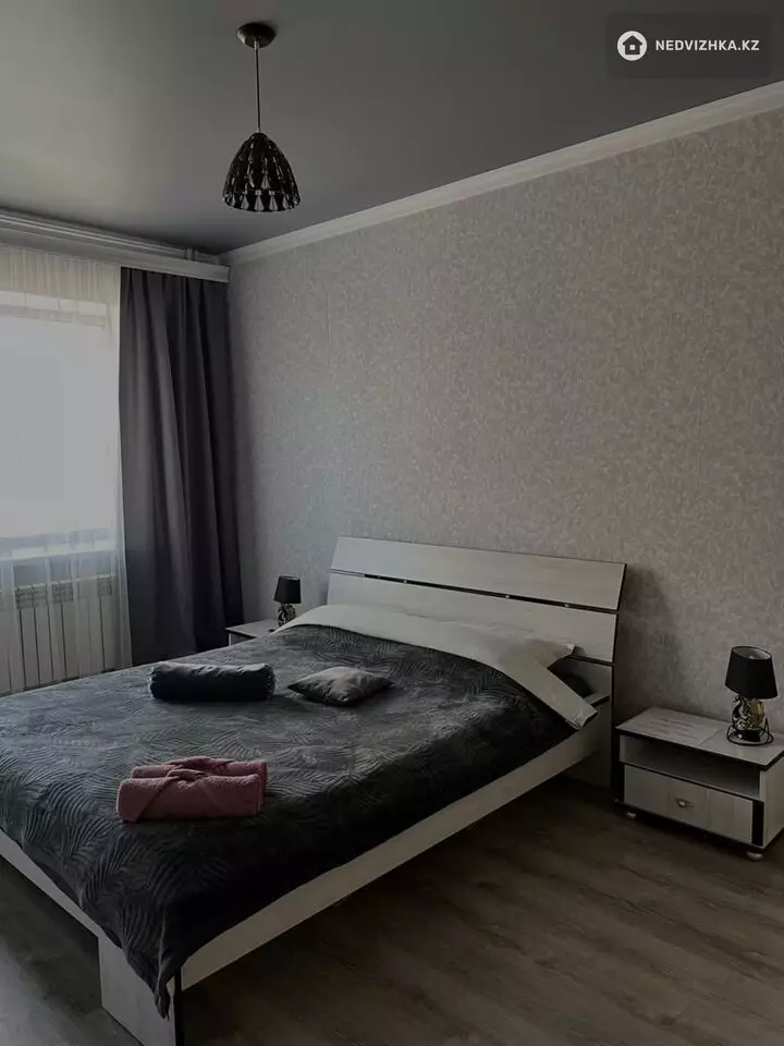 68 м², 2-комнатная квартира, этаж 8 из 10, 68 м², посуточно, изображение - 1