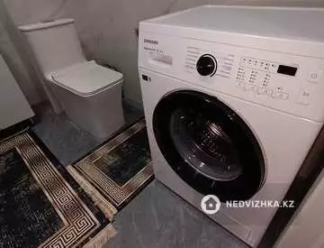 1-комнатная квартира, этаж 3 из 8, 38 м², на длительный срок