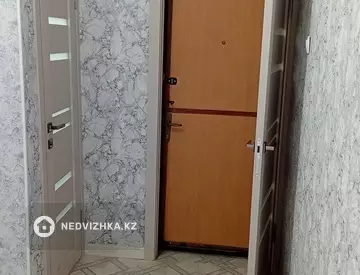 1-комнатная квартира, этаж 4 из 5, 36 м²