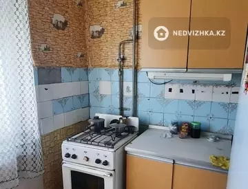 1-комнатная квартира, этаж 3 из 9, 35 м²