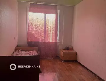 2-комнатная квартира, этаж 3 из 5, 47 м²