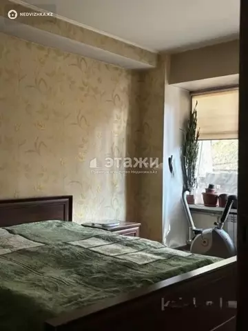 3-комнатная квартира, этаж 2 из 4, 63 м²