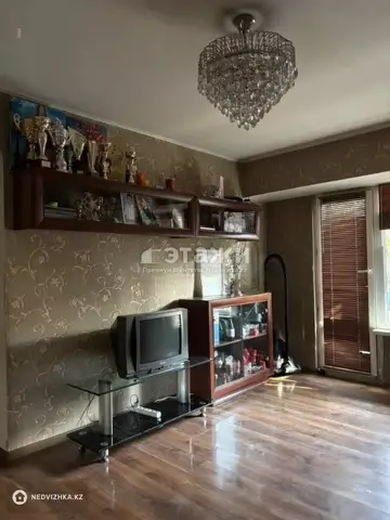 63 м², 3-комнатная квартира, этаж 2 из 4, 63 м², изображение - 9