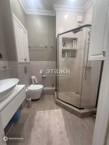 2-комнатная квартира, этаж 4 из 13, 90 м²