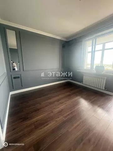 2-комнатная квартира, этаж 4 из 13, 90 м²