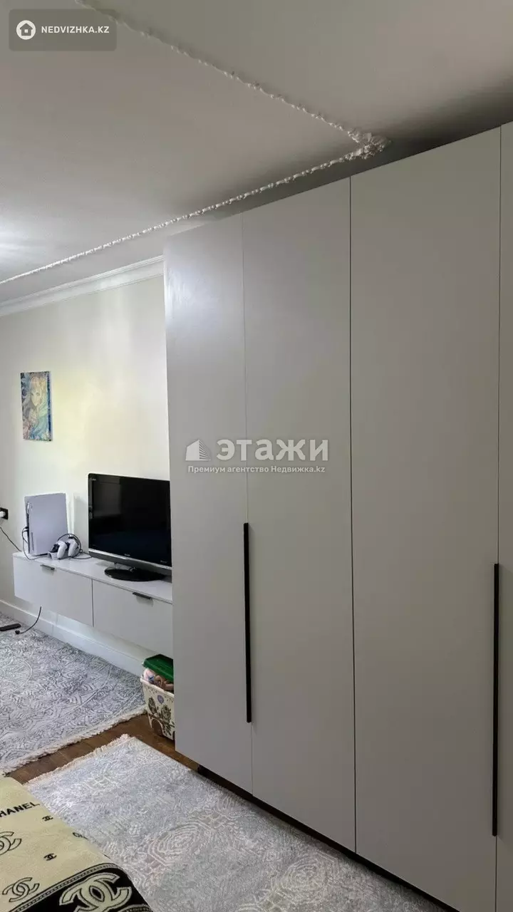60 м², 3-комнатная квартира, этаж 3 из 5, 60 м², изображение - 1