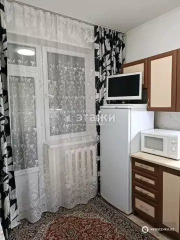 1-комнатная квартира, этаж 3 из 5, 40 м²