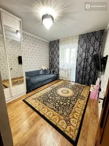 1-комнатная квартира, этаж 2 из 5, 37 м²