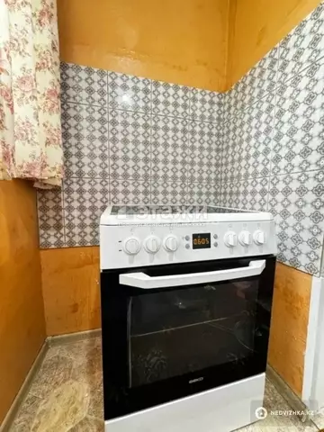 1-комнатная квартира, этаж 2 из 5, 37 м²