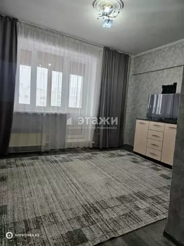 1-комнатная квартира, этаж 8 из 9, 40 м²