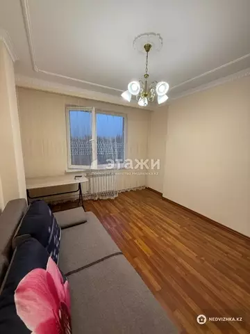 2-комнатная квартира, этаж 6 из 10, 62 м², на длительный срок