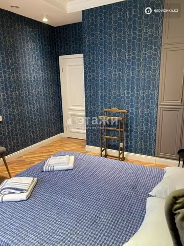 2-комнатная квартира, этаж 13 из 13, 65 м², на длительный срок
