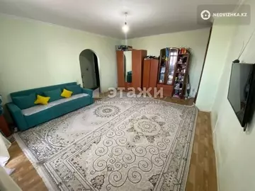 1-комнатная квартира, этаж 3 из 5, 44 м²