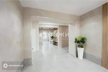 3-комнатная квартира, этаж 7 из 9, 91 м²