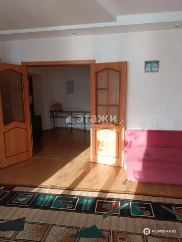 2-комнатная квартира, этаж 2 из 5, 69 м²