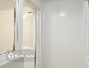 1-комнатная квартира, этаж 11 из 12, 46 м²