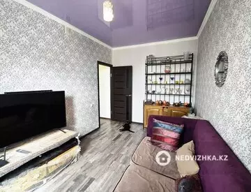 2-комнатная квартира, этаж 9 из 10, 52 м²