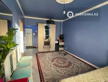 1-комнатная квартира, этаж 3 из 9, 40 м²
