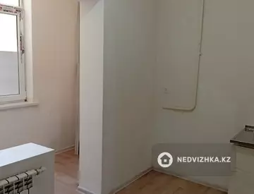 1-комнатная квартира, этаж 1 из 5, 36 м²