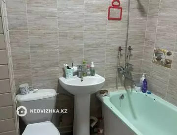 1-комнатная квартира, этаж 4 из 5, 36 м²
